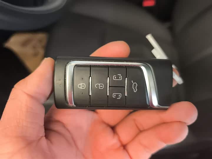 Фото 9 - GAC Trumpchi M8