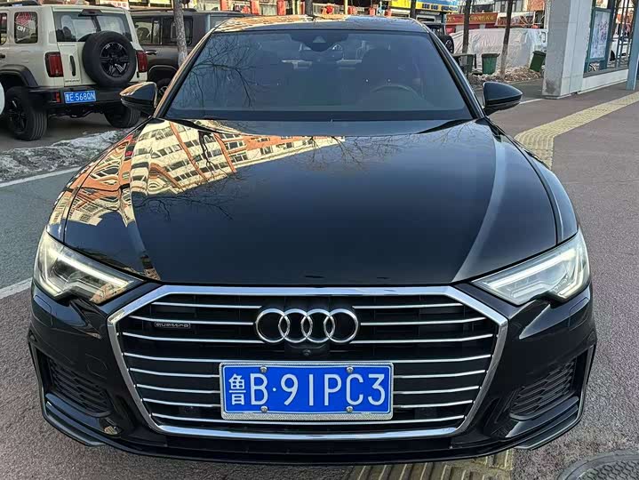 Фото 2 - Audi A6L