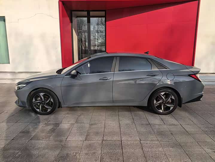 Фото 7 - Hyundai Elantra N line