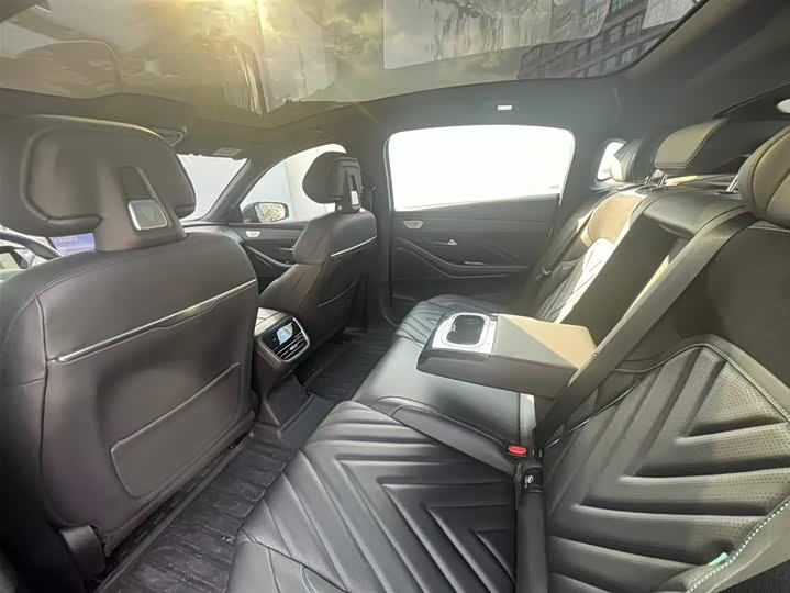 Фото 6 - Changan Deepal SL03