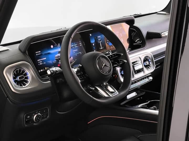 Фото 8 - Mercedes-Benz G-Class AMG