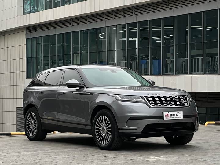 Фото 3 - Land Rover Range Rover Velar