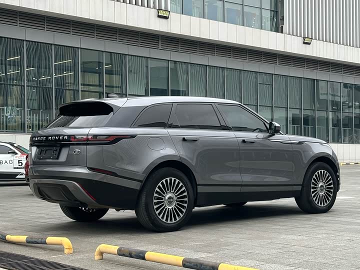 Фото 5 - Land Rover Range Rover Velar