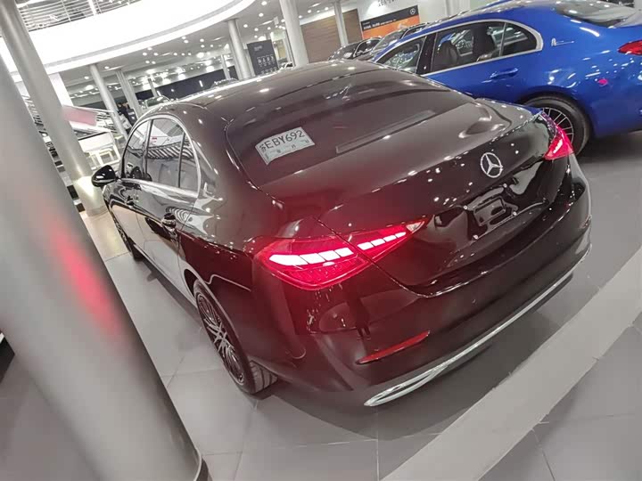 Фото 5 - Mercedes-Benz C-Class