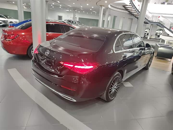 Фото 7 - Mercedes-Benz C-Class