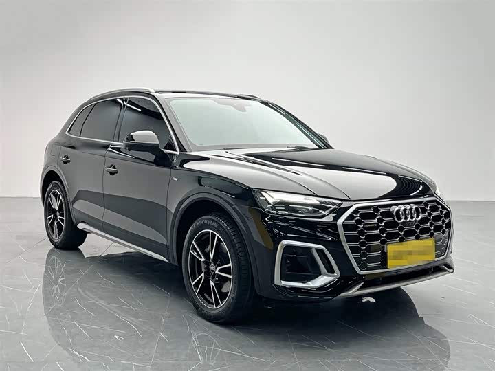 Фото 7 - Audi Q5L