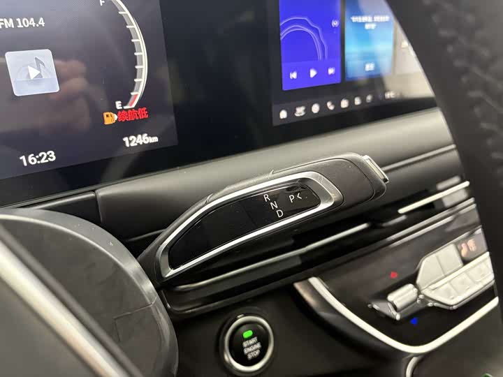 Фото 9 - Maxus G10