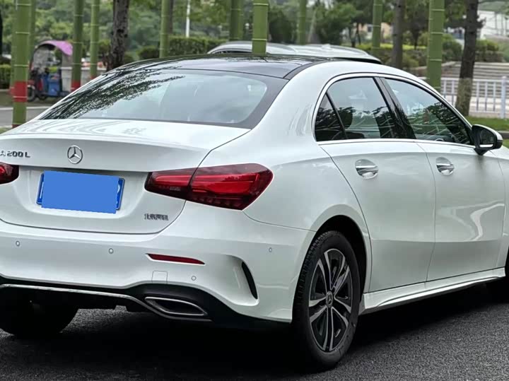 Фото 5 - Mercedes-Benz A-Class