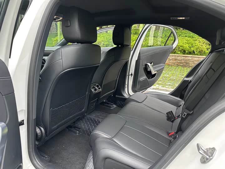 Фото 7 - Mercedes-Benz A-Class