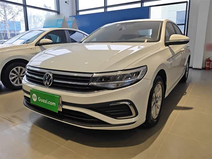 Фото 2 - Volkswagen Bora