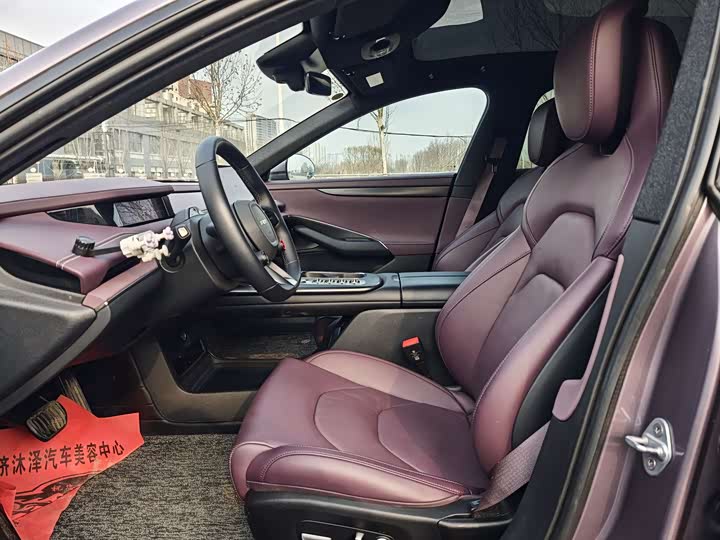 Фото 5 - Xiaomi SU7