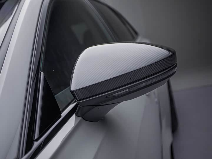 Фото 6 - Audi RS 6