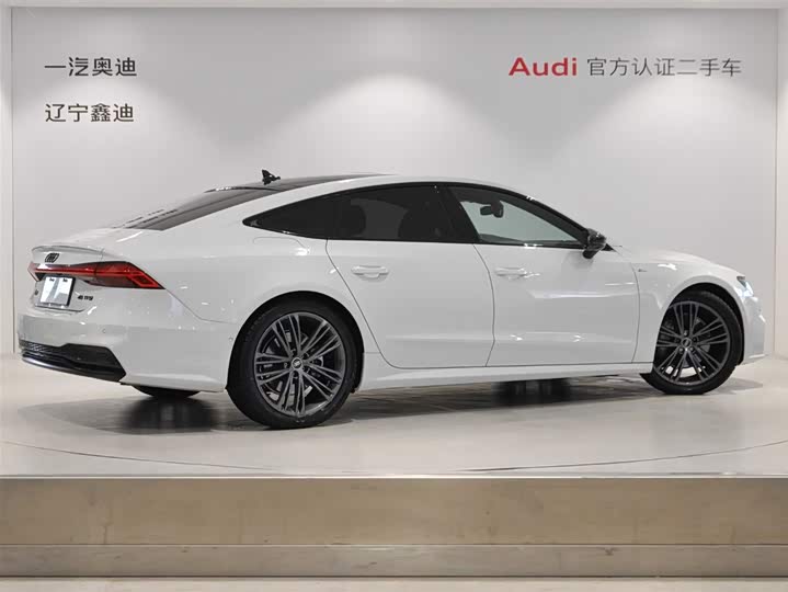 Фото 4 - Audi A7