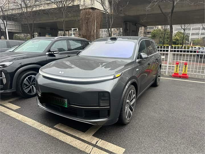 Фото 1 - LiXiang L9