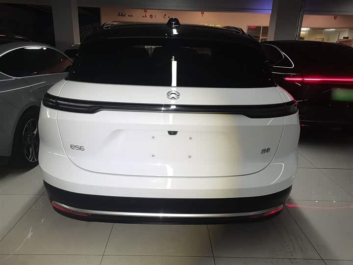 Фото 6 - Nio ES6