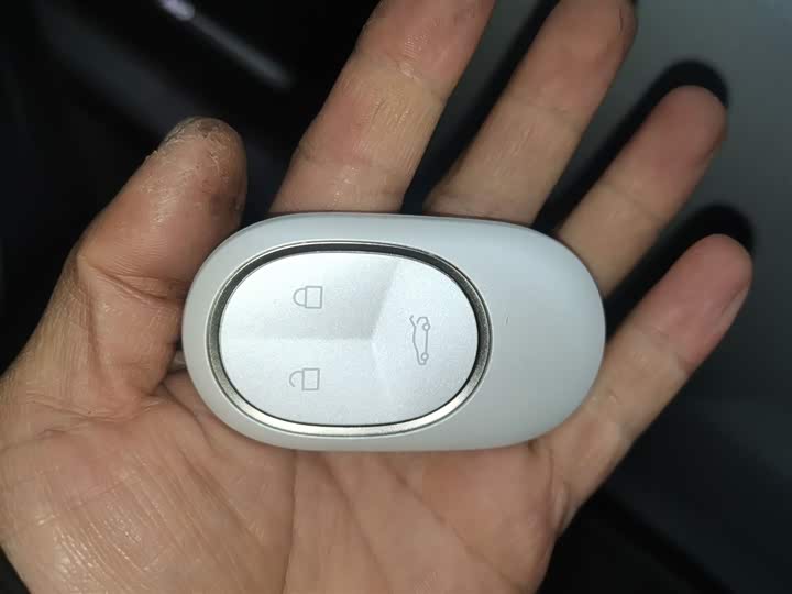 Фото 9 - Nio ES6