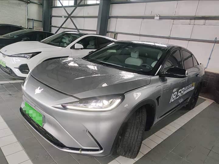 Фото 1 - BAIC Arcfox Alpha S