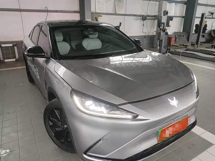 Фото 2 - BAIC Arcfox Alpha S