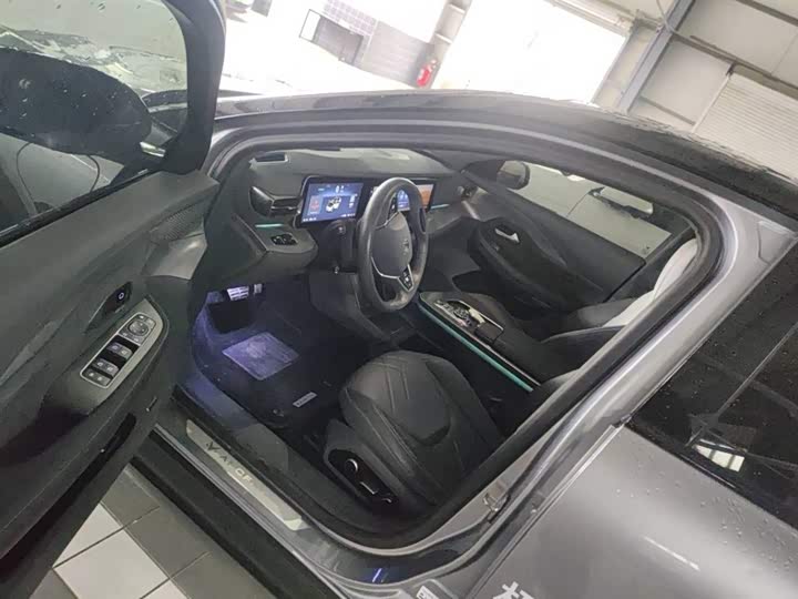 Фото 8 - BAIC Arcfox Alpha S