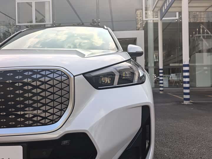 Фото 5 - BMW iX1