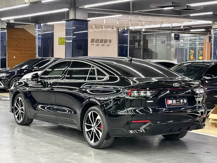 Фото 5 - Ford Mondeo