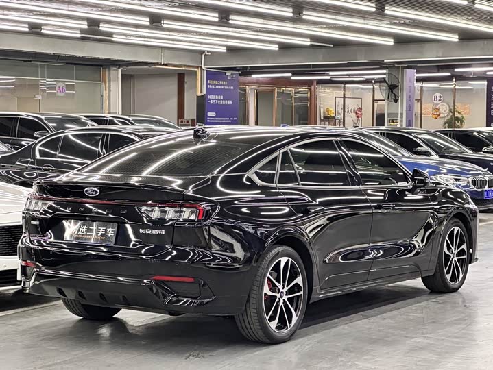 Фото 7 - Ford Mondeo