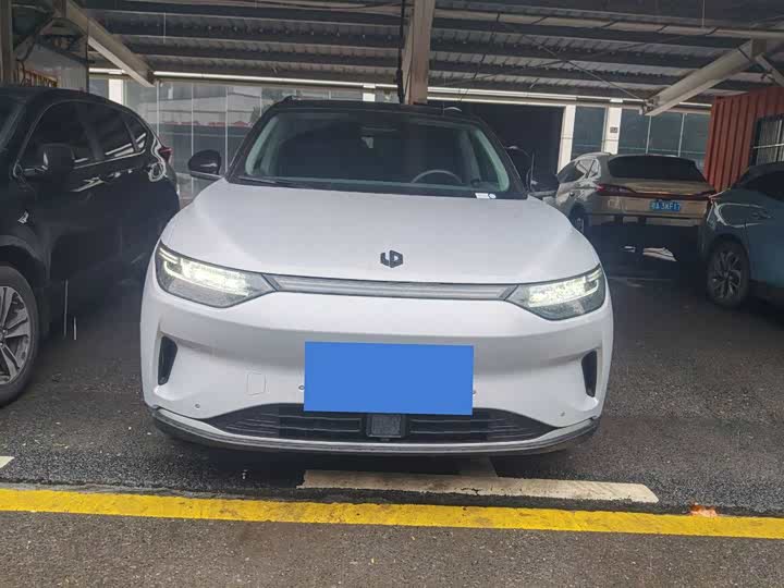 Фото 2 - Leapmotor C11