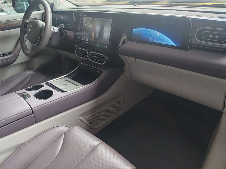 Фото 9 - Leapmotor C11