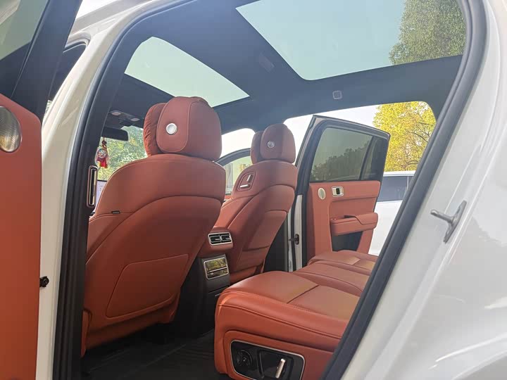 Фото 7 - LiXiang L7