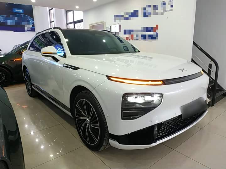 Фото 4 - XPeng G9