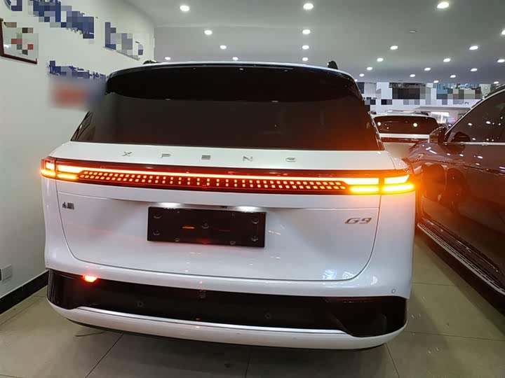Фото 6 - XPeng G9