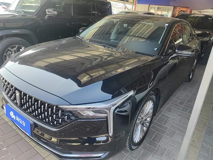 Фото 1 - Bestune B70