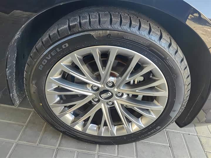 Фото 6 - Bestune B70