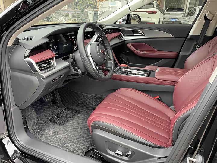 Фото 4 - Hongqi H5