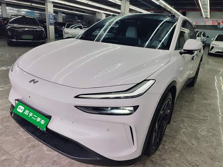 Фото 1 - Nio Onvo L60