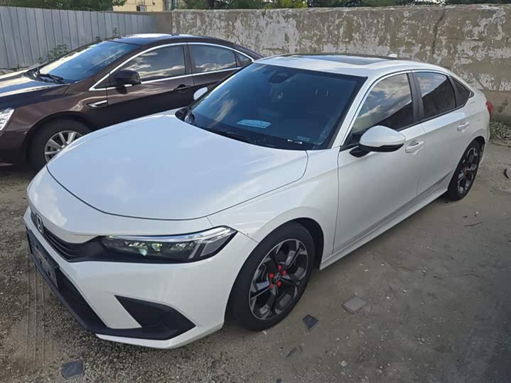 Фото 1 - Honda Civic