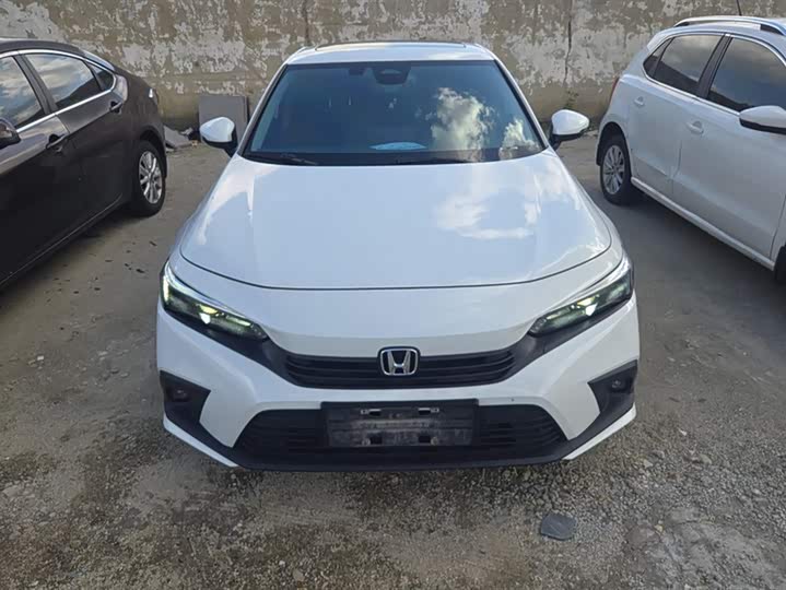 Фото 2 - Honda Civic