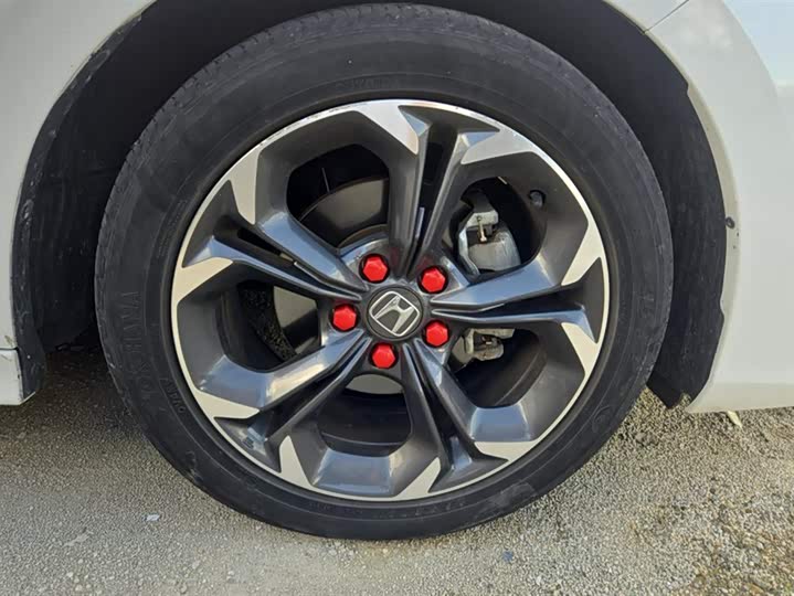 Фото 6 - Honda Civic