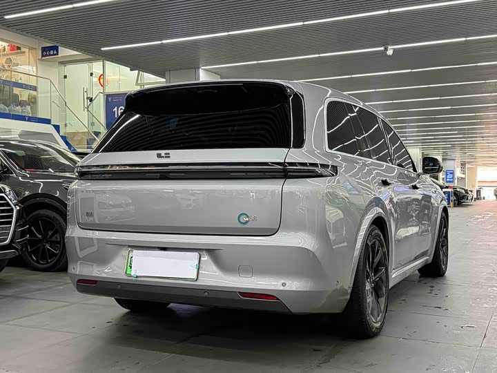 Фото 4 - LiXiang L8