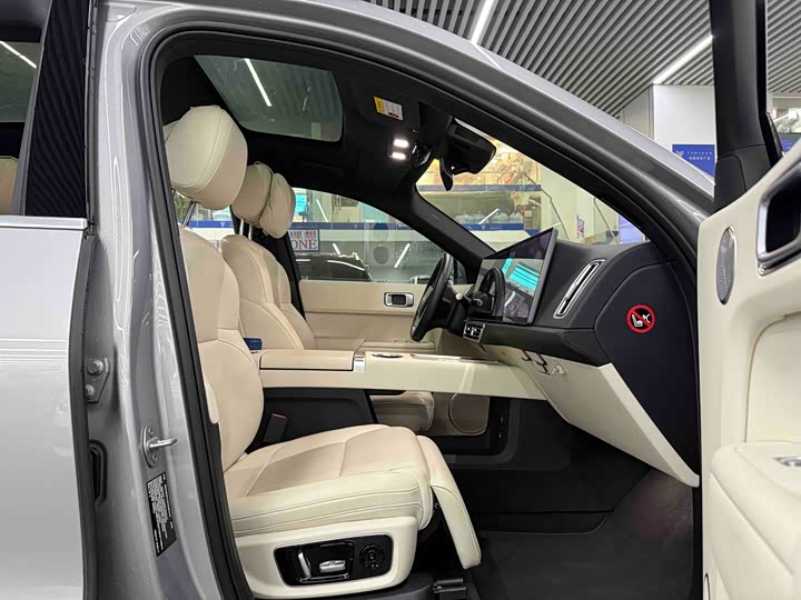 Фото 7 - LiXiang L8