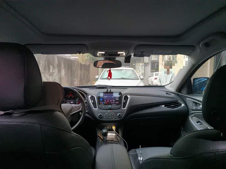 Фото 9 - Chevrolet Malibu XL