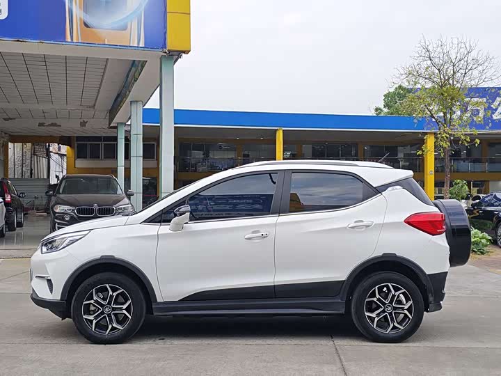 Фото 8 - BYD Yuan Pro