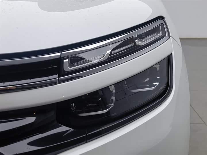Фото 7 - Citroen C5 Aircross 2023