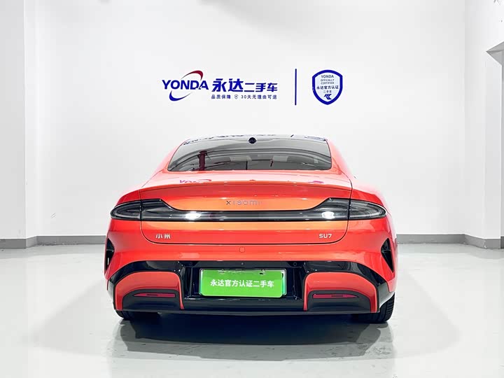 Фото 4 - Xiaomi SU7