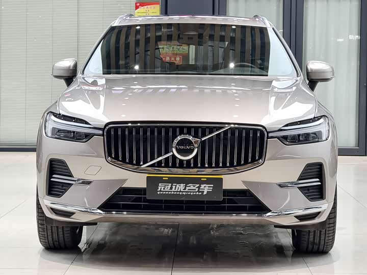 Фото 2 - Volvo XC60