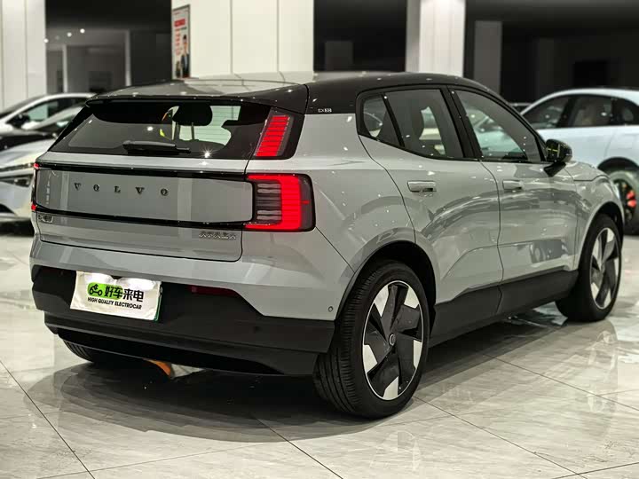 Фото 6 - Volvo EX30