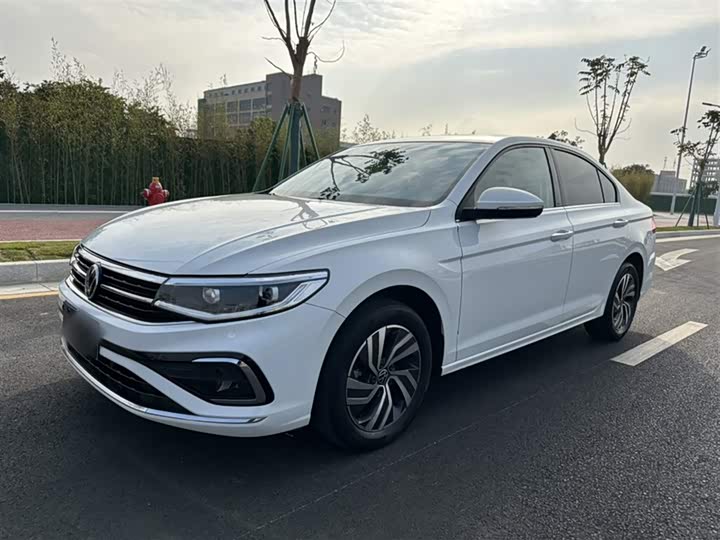 Фото 2 - Volkswagen Bora