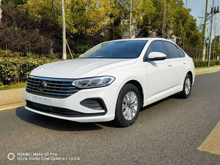 Фото 1 - Volkswagen Lavida