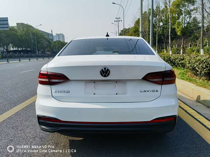 Фото 4 - Volkswagen Lavida