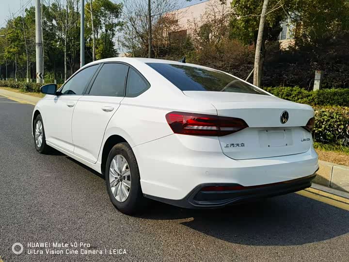 Фото 5 - Volkswagen Lavida